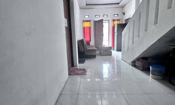 Bogor Hotel | OYO 94563 Mamanu Sukadamai Residence