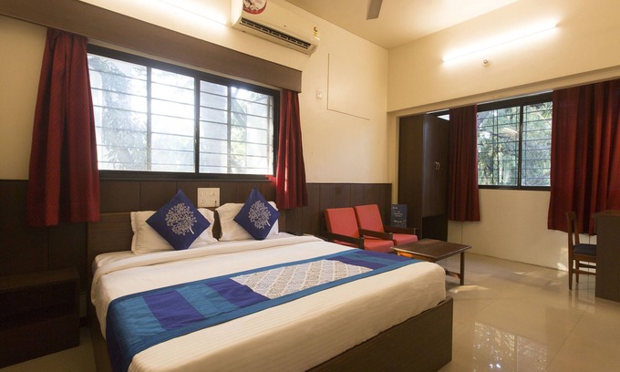 Shivajinagar Hotel | OYO 9831 Hotel Pathik