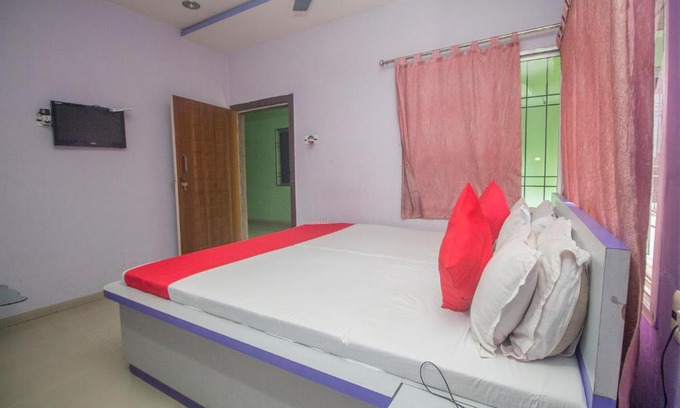 Raiganj Hotel | OYO Flagship 49144 Jain Lodge