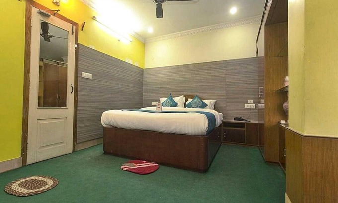 Bakkhali Hotel | OYO Flagship 81098 Annapurna Hotel And Boarding