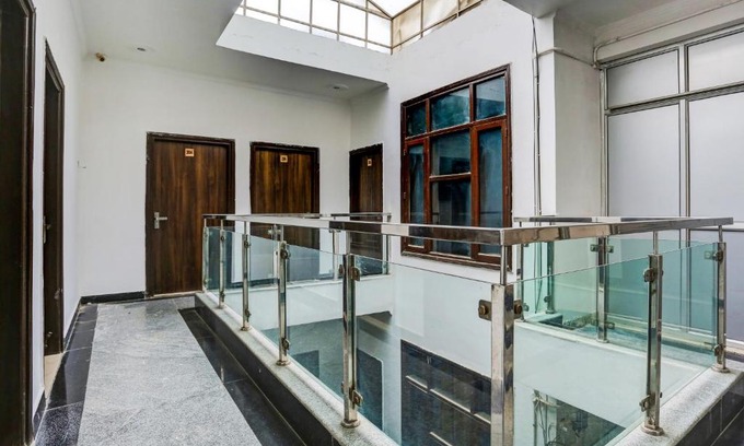 Jharsa Village Hotel | OYO Flagship Balaji Residency