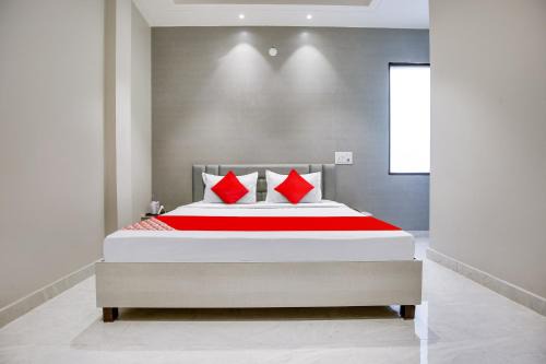 Ludhiana Hotel | OYO Flagship Hotel Eleven Inn