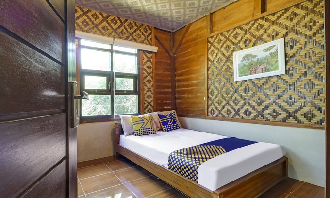 Rendeh Hotel | OYO Homes 90956 Desa Wisata Guranteng