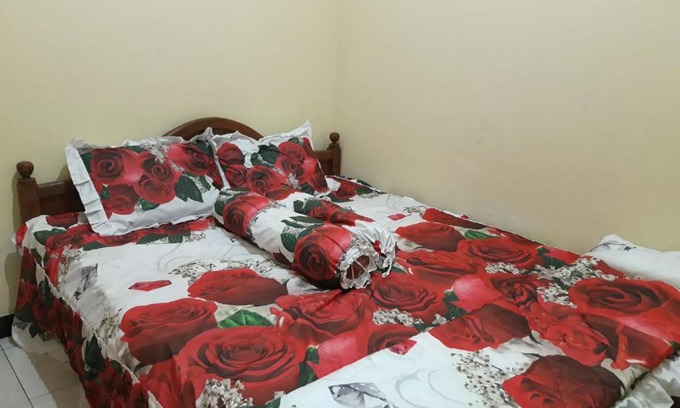 Turi Hotel | OYO Homes 91083 Desa Wisata Plosokuning Syariah