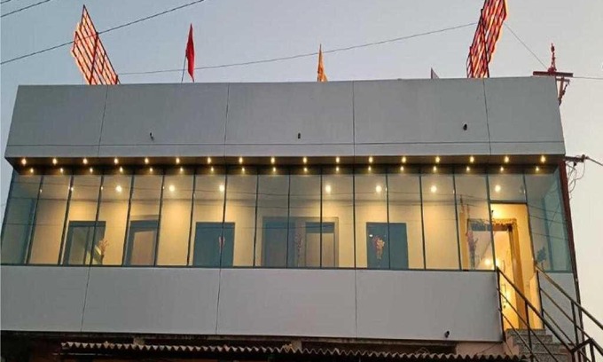 Sanand Hotel | OYO Hotel Fun Park