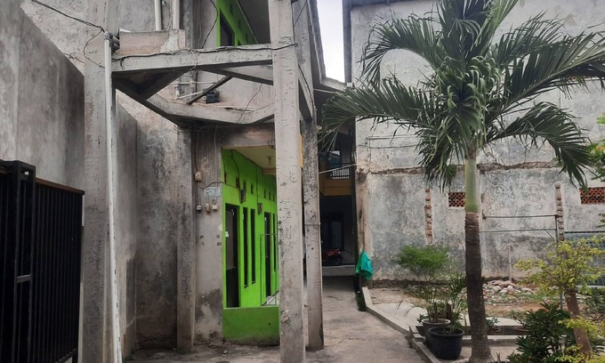 Karawang Hotel | OYO Life 93023 Kost Bulan Karawang