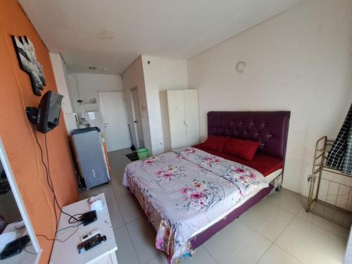Karawang Hotel | OYO Life 93139 Apartemen Grand Sentraland By Evi