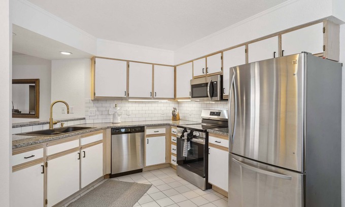 Table Rock Condo | Ozark Retreat at the Pointe