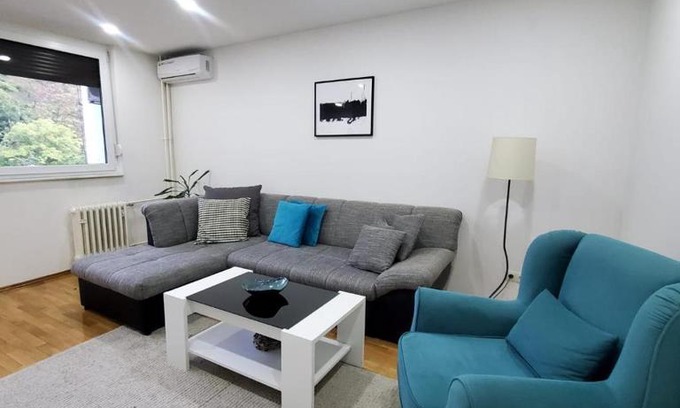Sumece Apartment | Ozzy