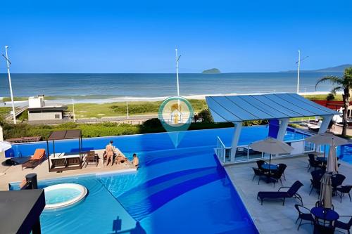 Itacolomi House | Pé na Areia Vista Mar Beto Carrero e Férias
