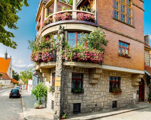 Bechyne Bed & Breakfast | Pštrossova Vila - u klášterní zahrady