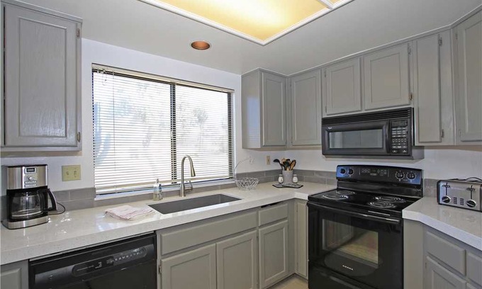 Palm Desert House | PA727 - Palm Desert Resort CC - Augusta Floor Plan / Lovely Golf Course View!