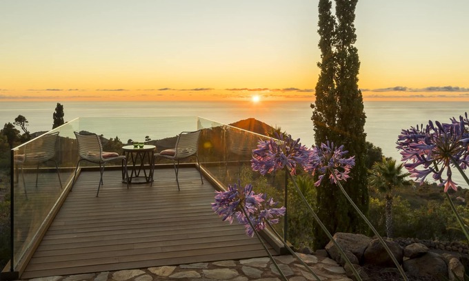 Puntagorda Villa | PABELLÓN DE MIRAMAR nHideaway oasis against a dream backdrop