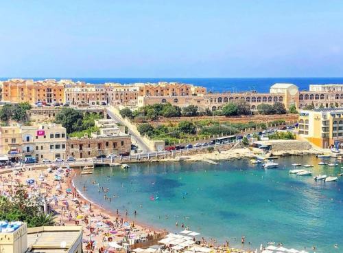 Paceville Apartment | Paceville StJulians centre near Beach