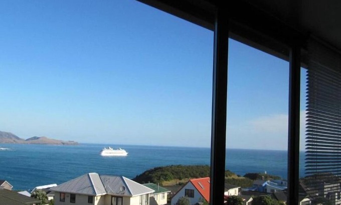 Wellington Bed & Breakfast | Pacific View Bed and Breakfast