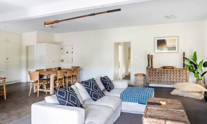 Mollymook Beach House | Pacifica in Mollymook