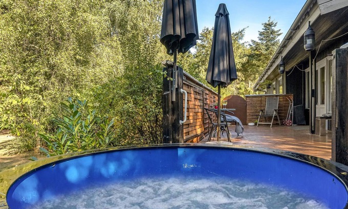 Sønder Ydby House | Pack your bags and enjoy your next holiday in this oasis by the fjord.