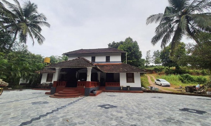 Adyar House | Pajeer Farms