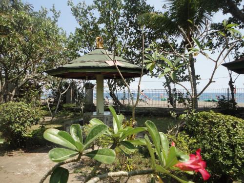 Senggigi Hotel | Pakuna Beach