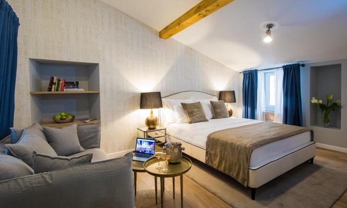Dubrovnik Old Town Apartment | Palacio Celeste