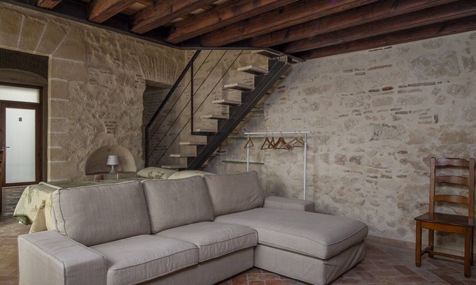 El Puerto de Santa Maria Apartment | Palacio La Cruz 2B - Studio Apartment, Sleeps 4