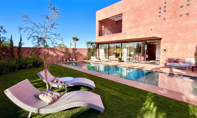Tassoultante Villa | Palais Celeste