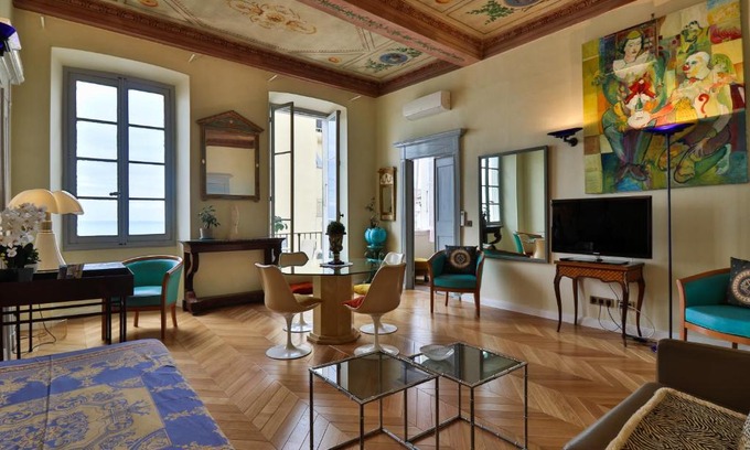 Old Town Apartment | Palais Hongran de Fiana