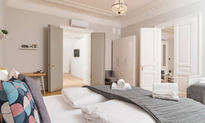 Alservorstadt Apartment | Palais Schottentor in Vienna