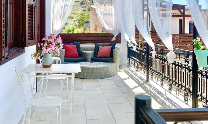 Kato Drys Hotel | Palatakia