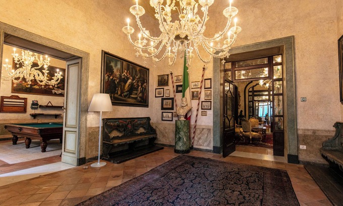 Montecalvario House | Palazzo Doria Suite