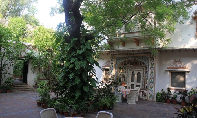 Kota Hotel | Palkiya Haveli - A Heritage Home