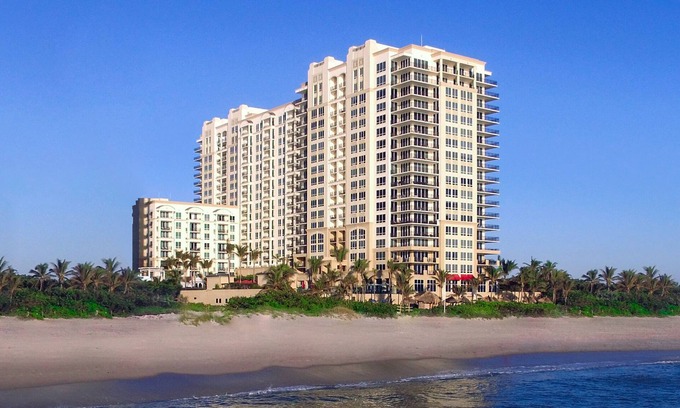 Singer Island Resort | Palm Beach Singer Island Resort & Spa Luxury Suites 2/2 Ocean View