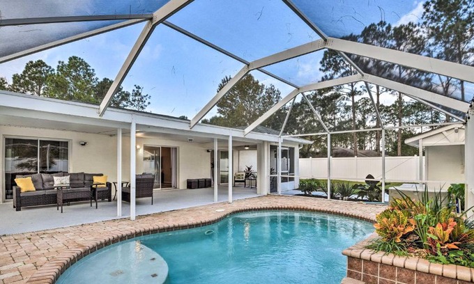 Palm Coast House | Palm Coast Retreat with Lanai Less Than 8 Mi to Beach!