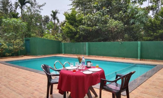 Kushalnagar Resort | Palm Era Resorts