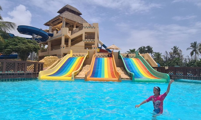 Salalah Villa | "palm House": Villa at Rotana Resort With Private Pool, 300 m From the Beach!