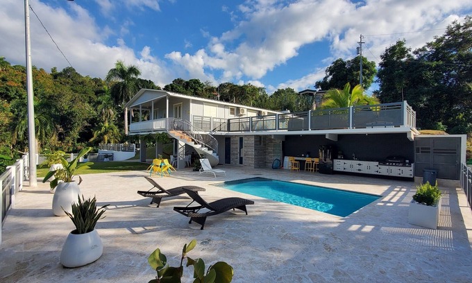 Aguada House | Palm's Bohemian House with Private Pool