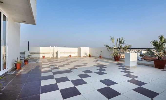 Shyam Nagar Hotel | Palm Stay - Studios & Rooms