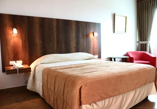 Quevedo Hotel | Palmar Del Sol Hotel