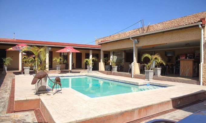 Maputo Resort | Palmeiras Guest House Matola