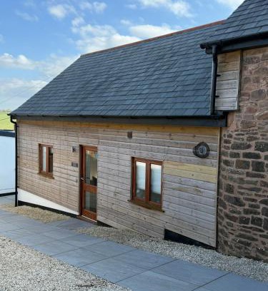 Worlington House | Palmiro Cottage