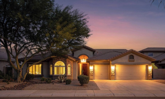 Paradise Valley Village Villa | Palo Santo by Avantstay Contemporary Scottsdale Home w/Great Outdoor Space & Pool