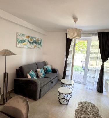 Gardony Apartment | Paloma Blanca Apartman