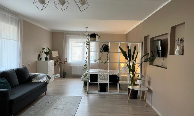 Regi Apartment | Palova Brown