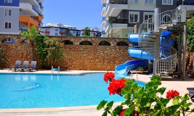 Tosmur Belediyesi Apartment | Panaroma Garden 2+1 Castle view