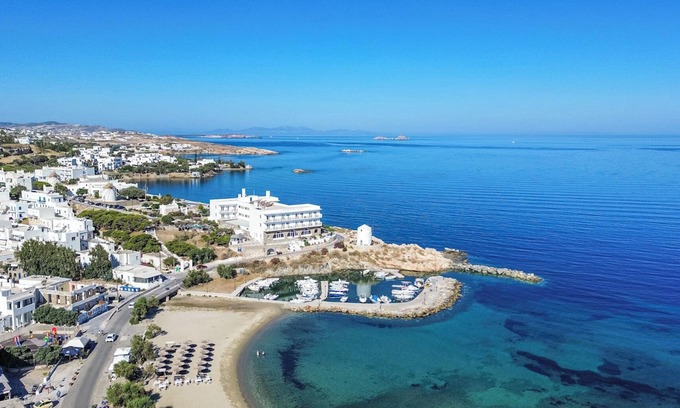 Parikia Hotel | Pandrossos Hotel