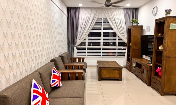 Taman Perling Apartment | PANGSAPURI MIDAS