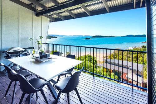 Hamilton Island Apartment | Panorama 4 & Free Buggy - Hamilton Island