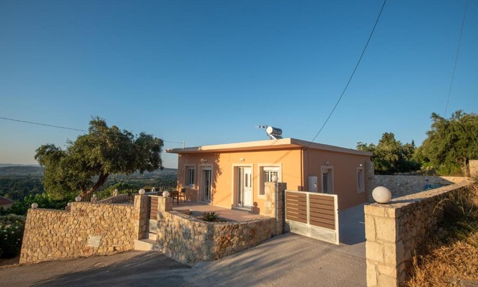 Tzitzifes House | Panorama Country Residence