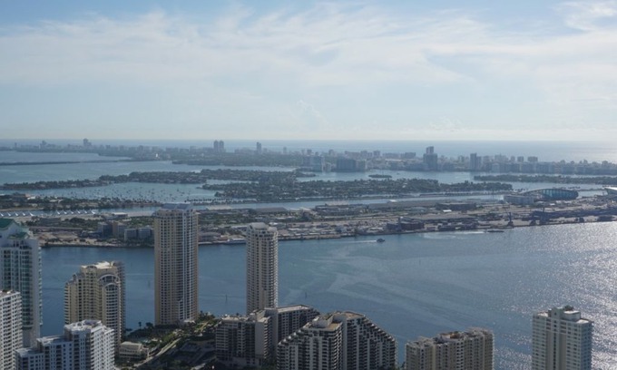 Brickell Resort | Panorama Tower ocean view new apartament on the 79 floor