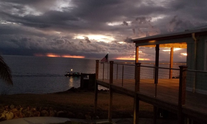 Estate Western Water Island House | Panoramic Caribbean sunset views.